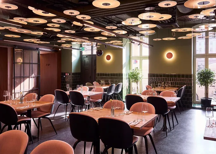 Wroclaw Hotel 호텔 4*