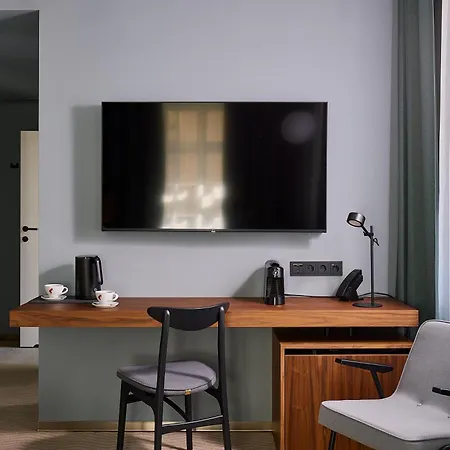 Entre By Zdrojowa Hotel 4*